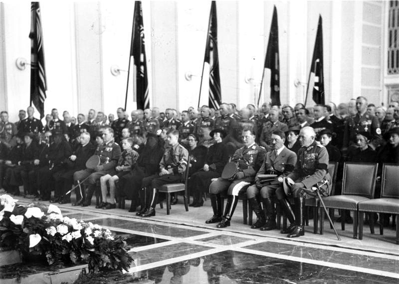 Hermann Göring, Adolf Hitler, and Werner von Blomberg at the funeral of Luftwaffe Lieutenant General Walther Wever, Berlin